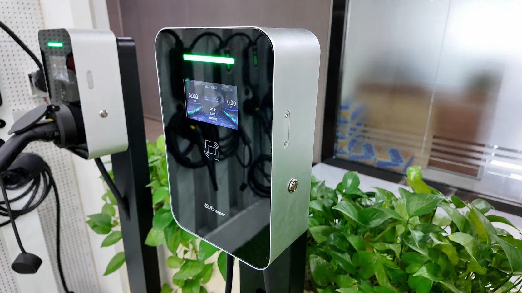 KEVO Power AC Series IV Photo C