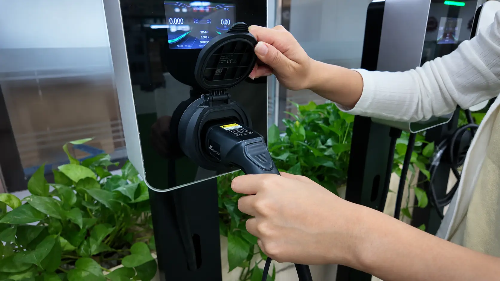 KEVO Power AC Series IV Photo E